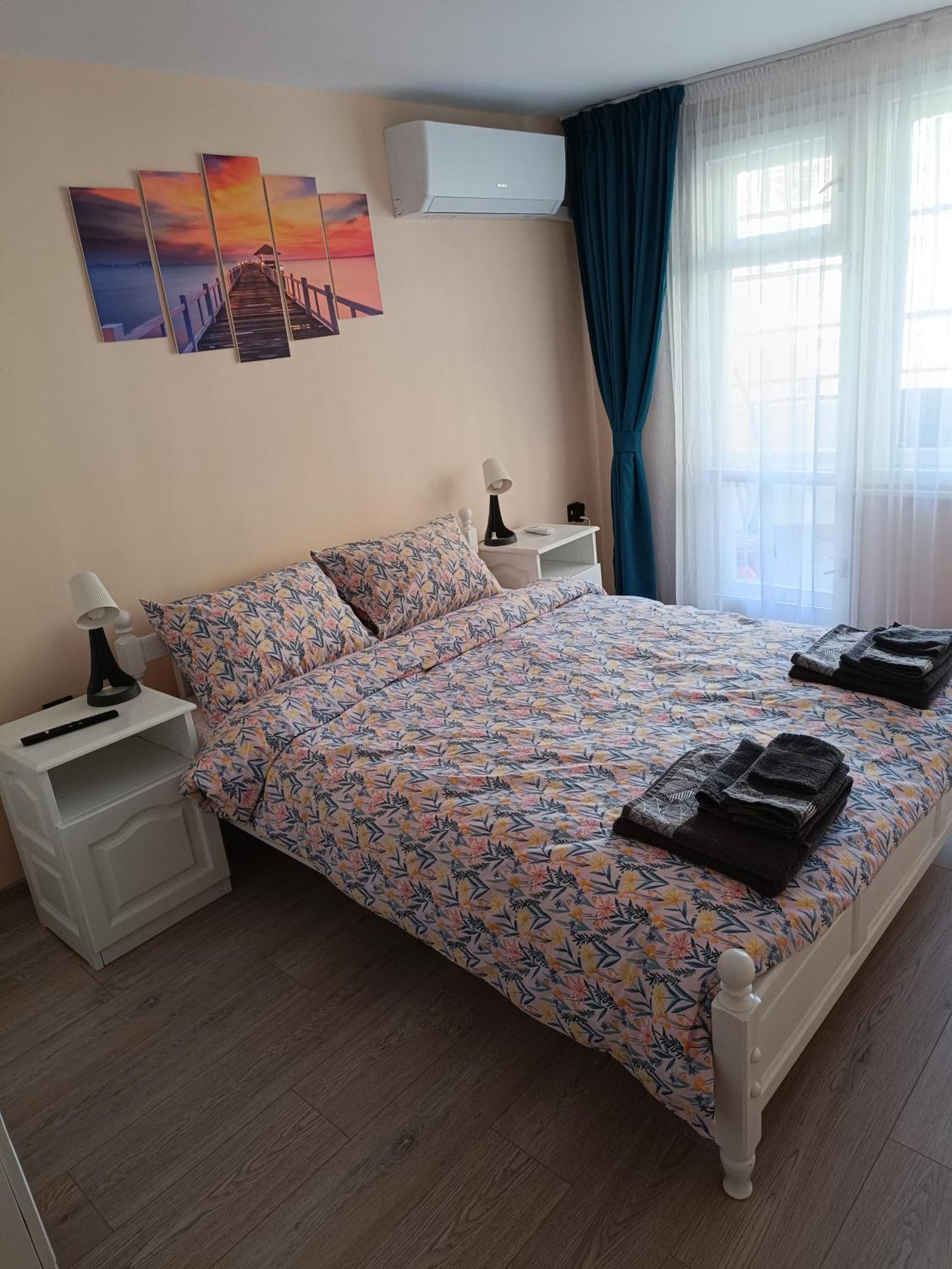 Apartament Desi Apartment Бургас Екстериор снимка